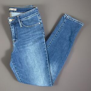 Athleta Sculptek Jeans Women's 6 straight leg Medium Wash Blue Stretch Denim